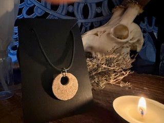 Colgante protector de CASCARILLA -Redondo-